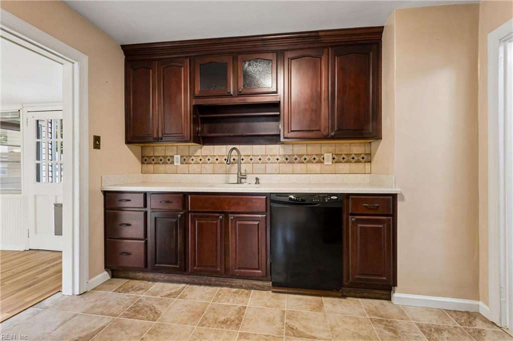 627 Sedgefield Drive Newport News VA 23605