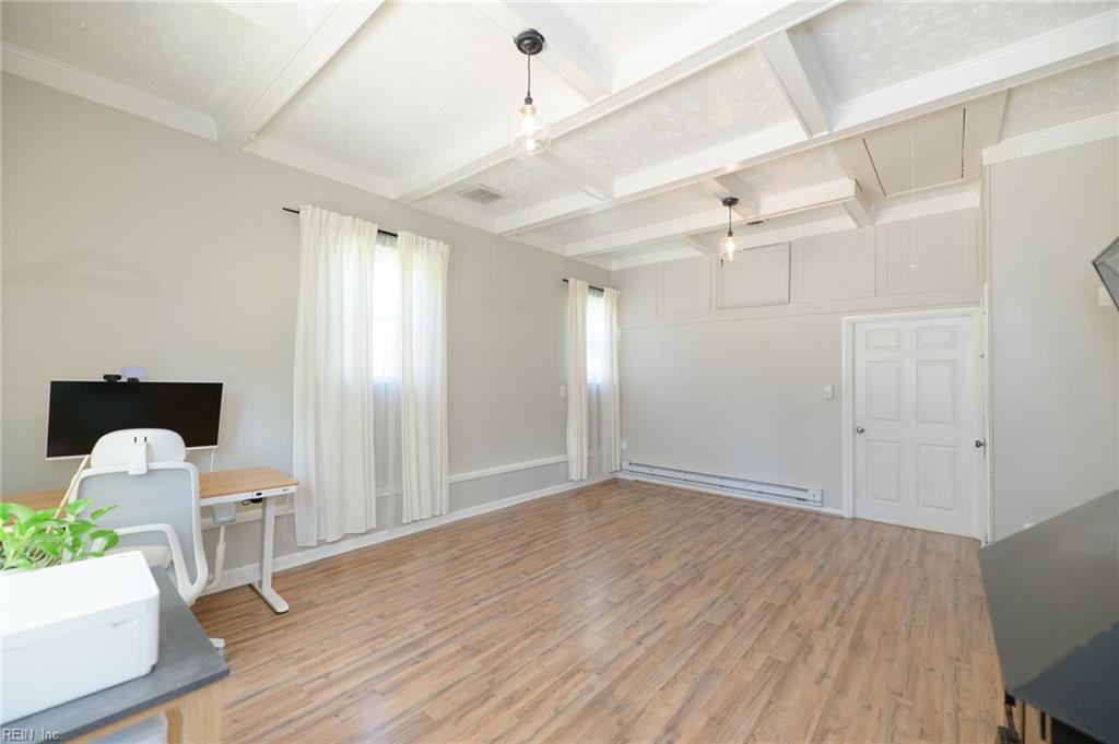 110 Pine Street Yorktown VA 23693
