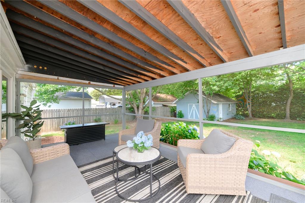 110 Pine Street Yorktown VA 23693