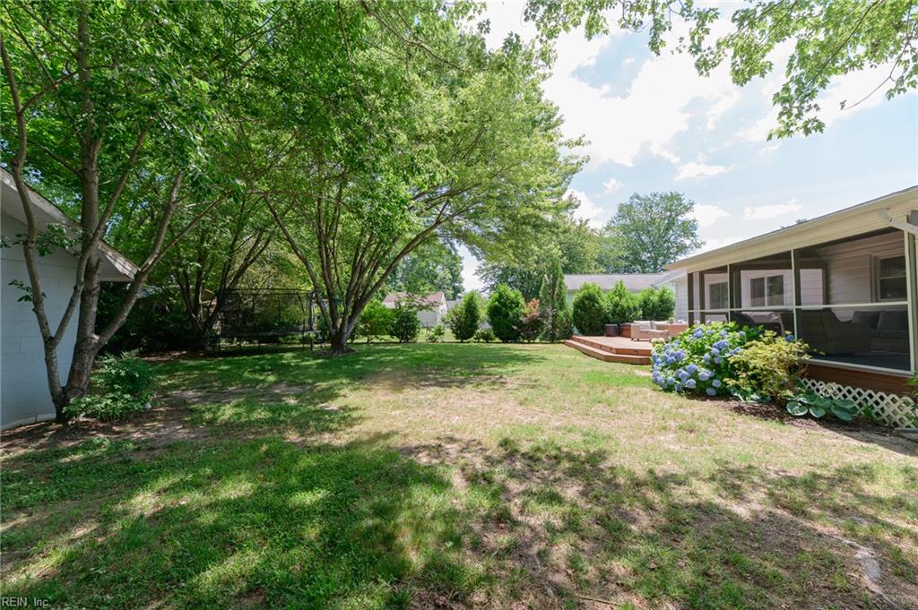 110 Pine Street Yorktown VA 23693