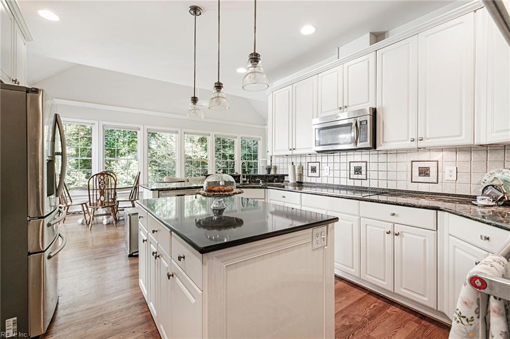 117 Leeds Williamsburg VA 23188