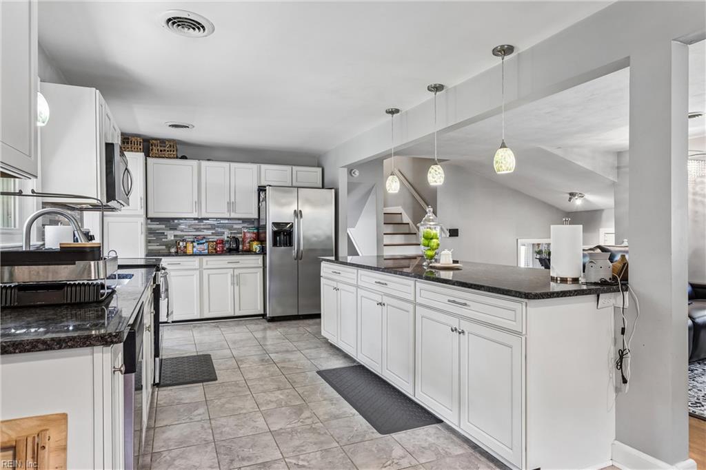 33 Green Court Newport News VA 23601