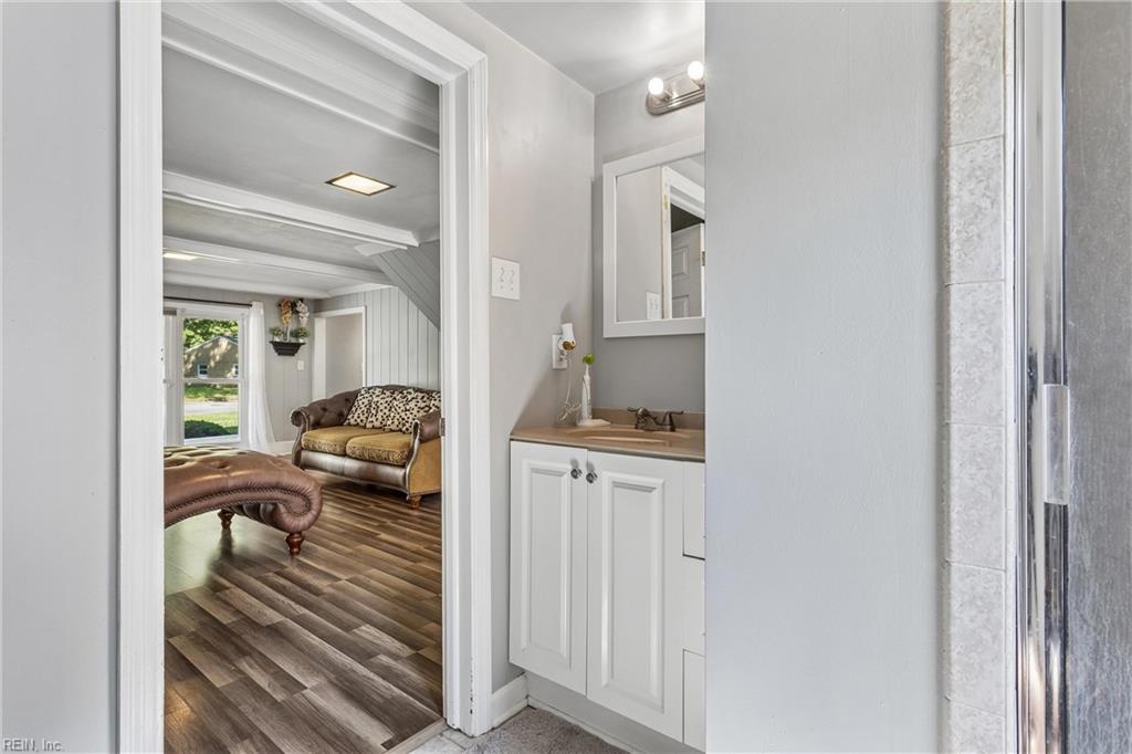 33 Green Court Newport News VA 23601