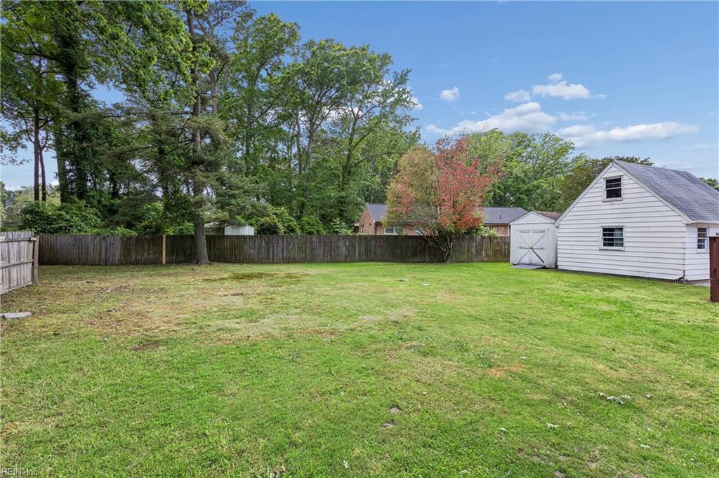 33 Green Court Newport News VA 23601
