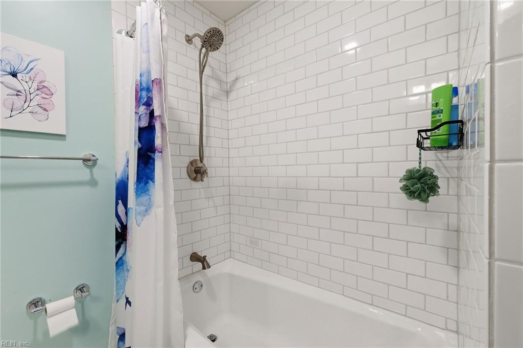 14 Everett Drive Newport News VA 23602