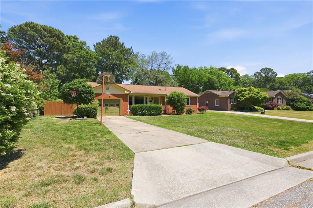 14 Everett Drive Newport News VA 23602