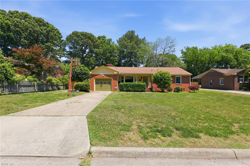 14 Everett Drive Newport News VA 23602