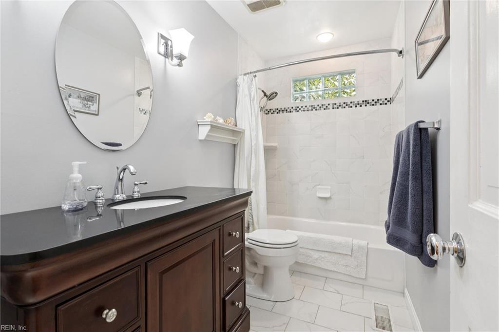 2 Bradford Circle Newport News VA 23606