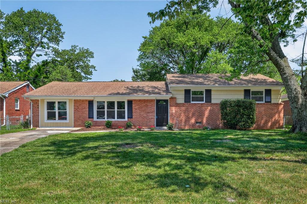 514 Brentwood Drive Newport News VA 23601