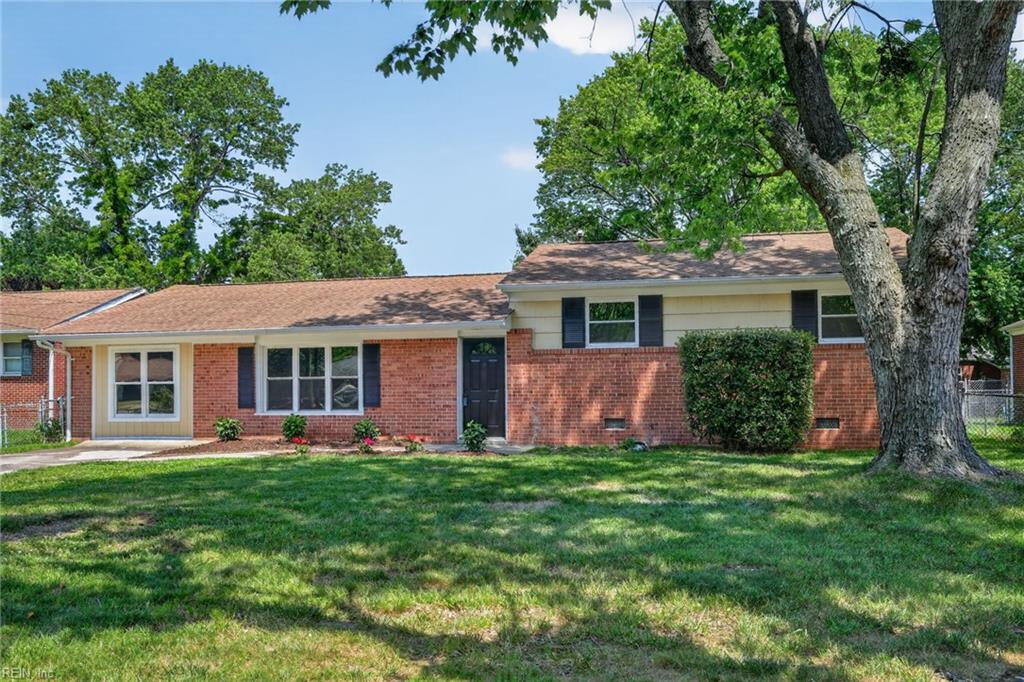 514 Brentwood Drive Newport News VA 23601
