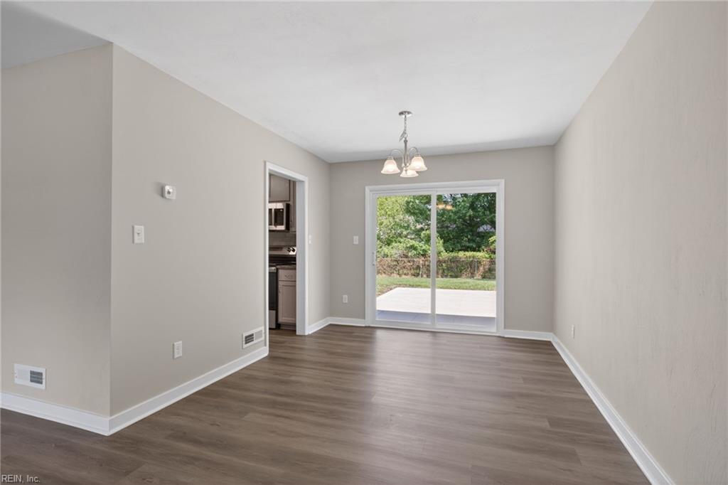 514 Brentwood Drive Newport News VA 23601