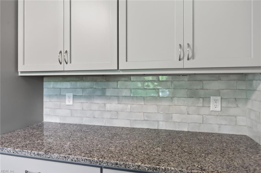 514 Brentwood Drive Newport News VA 23601