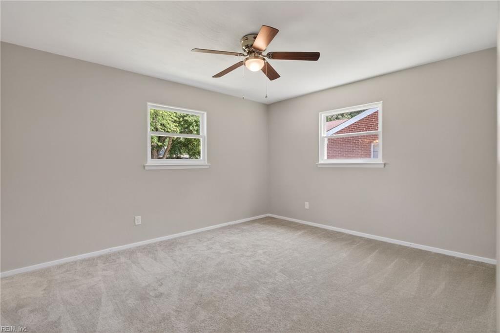 514 Brentwood Drive Newport News VA 23601