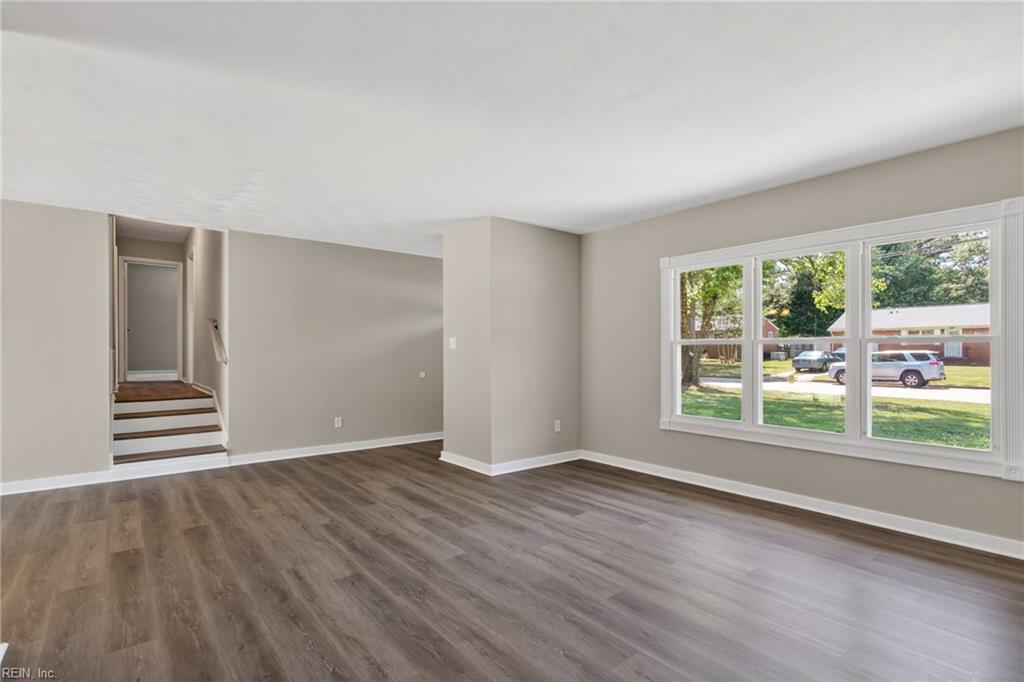 514 Brentwood Drive Newport News VA 23601