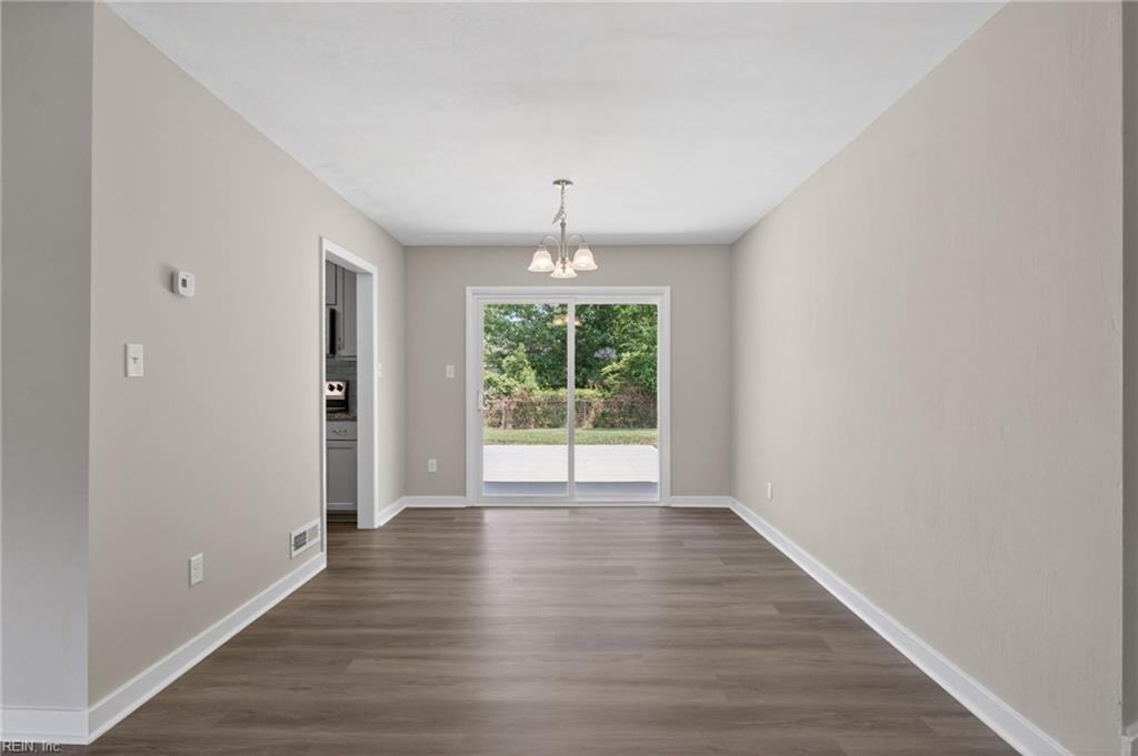 514 Brentwood Drive Newport News VA 23601