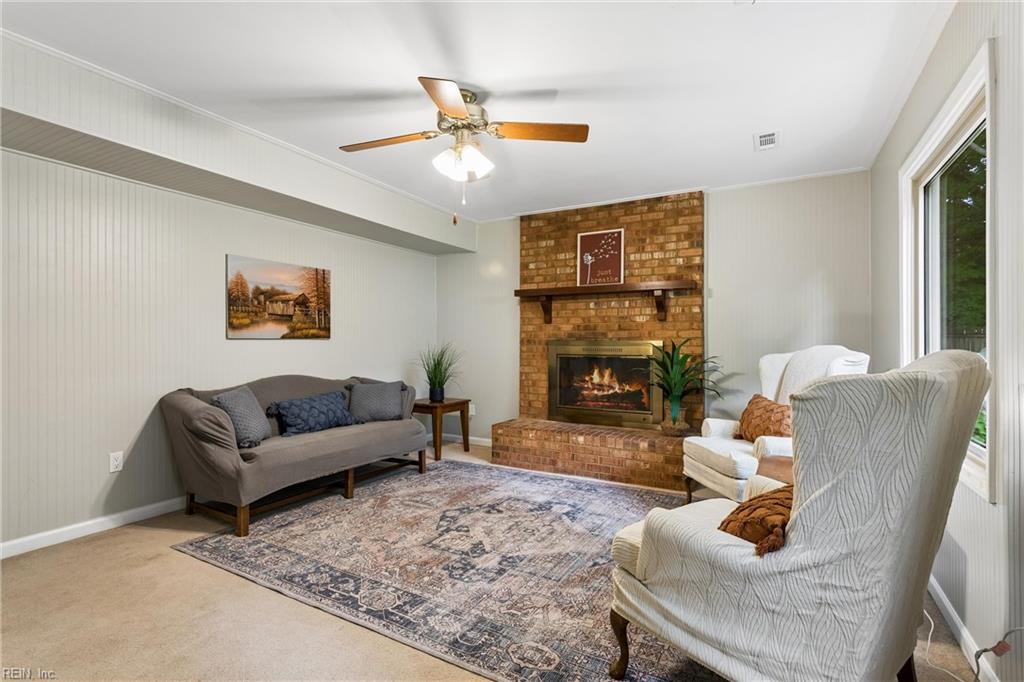 100 Camelot Crescent Yorktown VA 23693