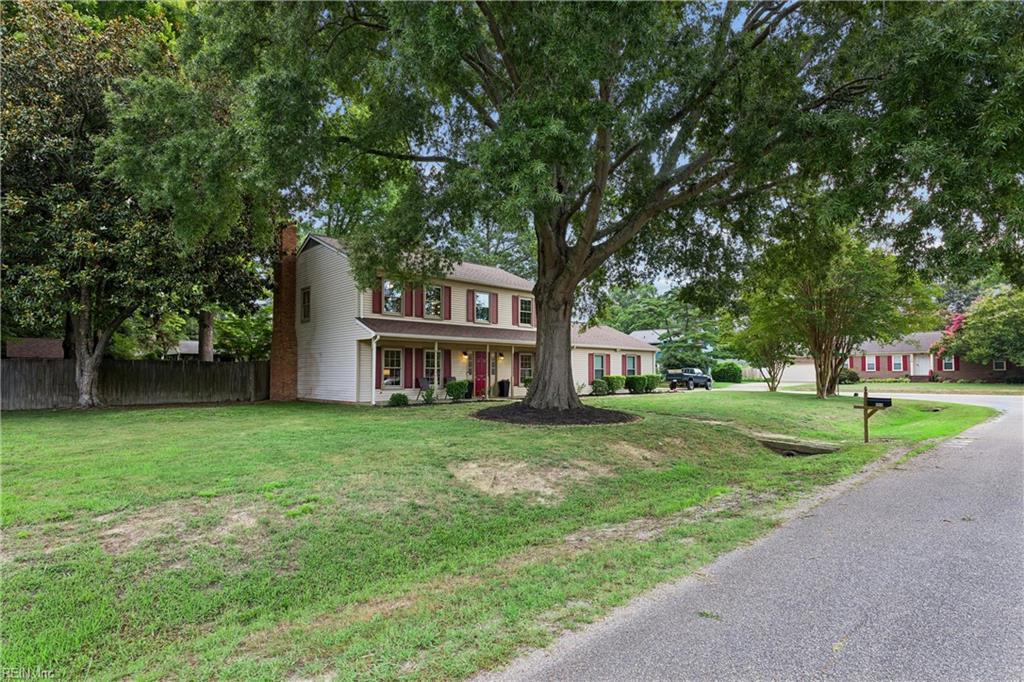 100 Camelot Crescent Yorktown VA 23693