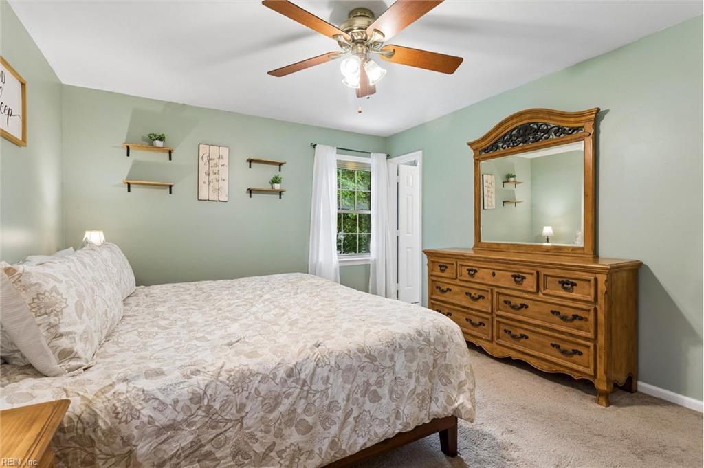 100 Camelot Crescent Yorktown VA 23693