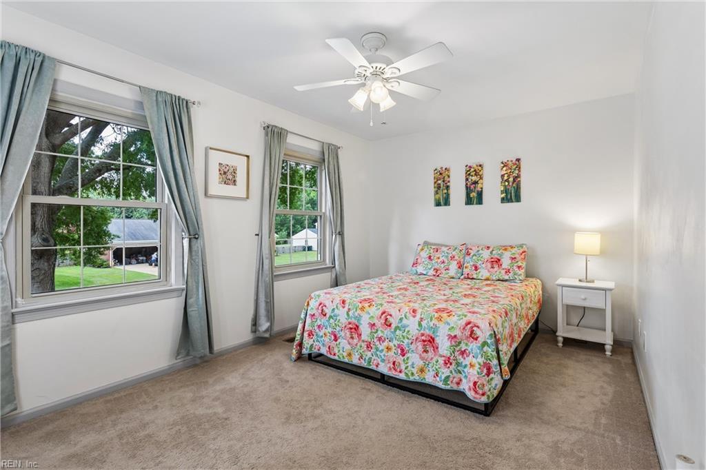 100 Camelot Crescent Yorktown VA 23693