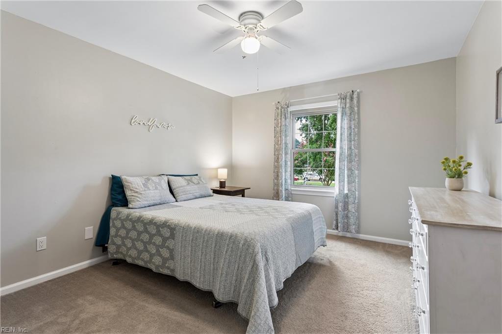100 Camelot Crescent Yorktown VA 23693