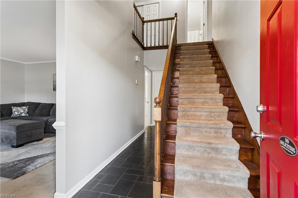 100 Camelot Crescent Yorktown VA 23693