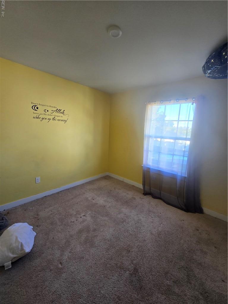 299 Windemere Road Newport News VA 23602