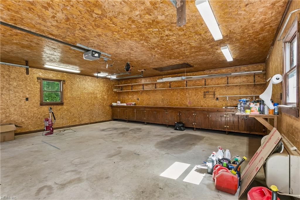 317 Browns Lane Yorktown VA 23690