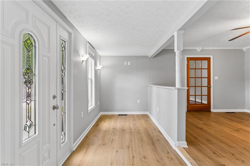 317 Browns Lane Yorktown VA 23690