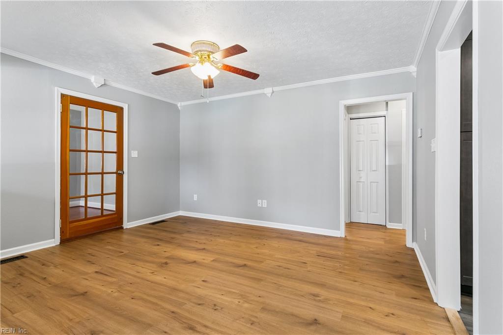 317 Browns Lane Yorktown VA 23690