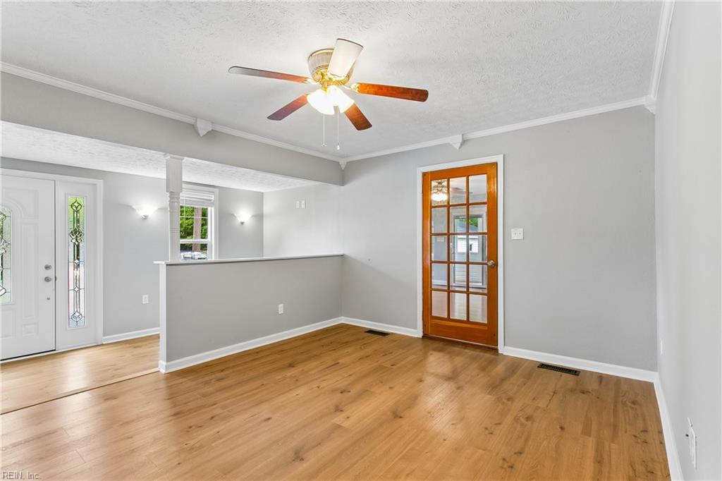 317 Browns Lane Yorktown VA 23690