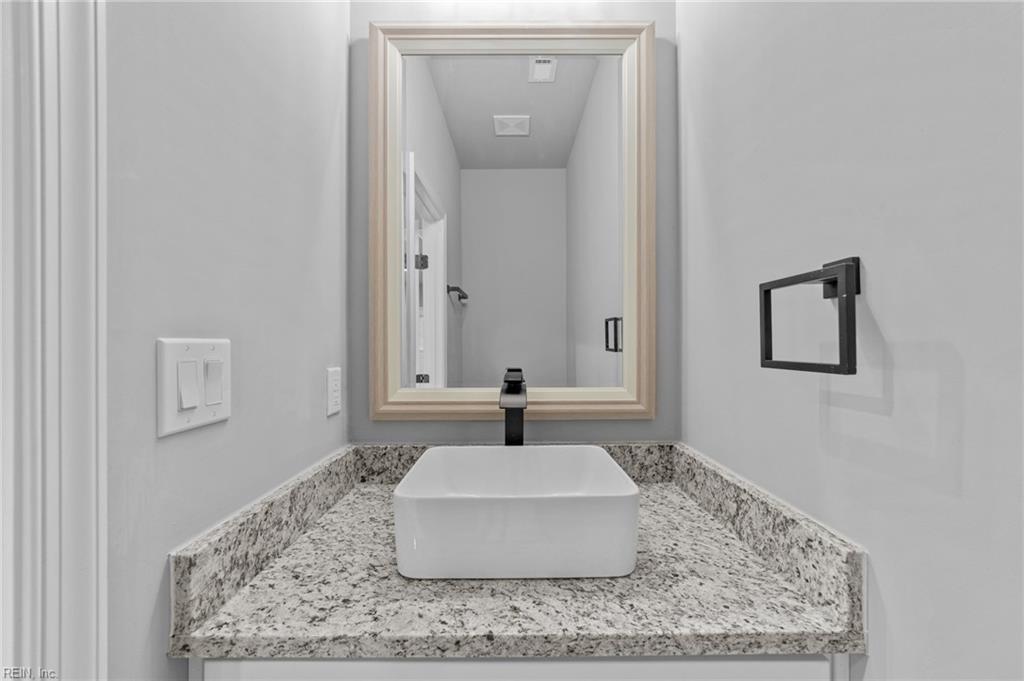 1039 33rd Street Newport News VA 23607