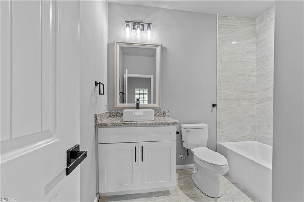 1039 33rd Street Newport News VA 23607