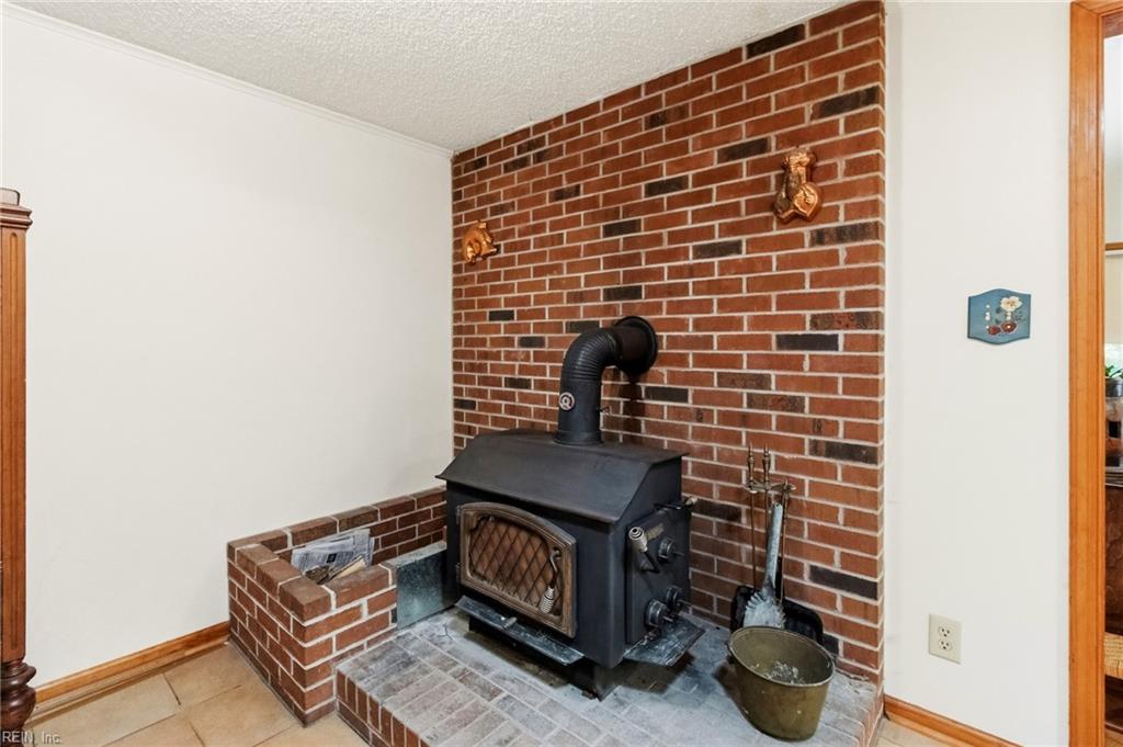 8960 Norseman Lane Gloucester VA 23061