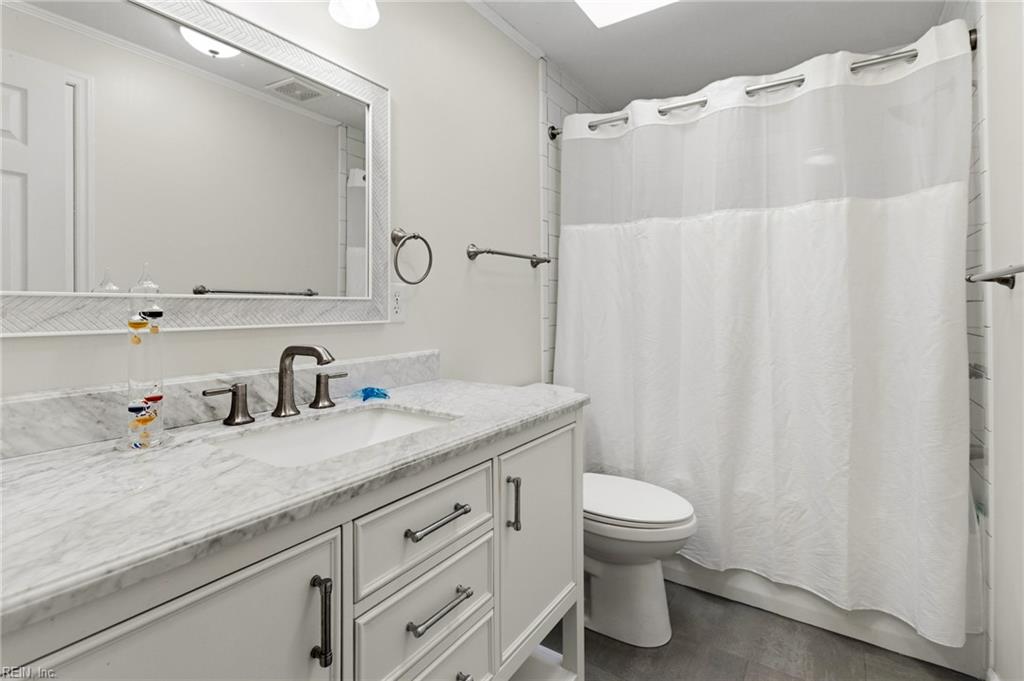 8960 Norseman Lane Gloucester VA 23061