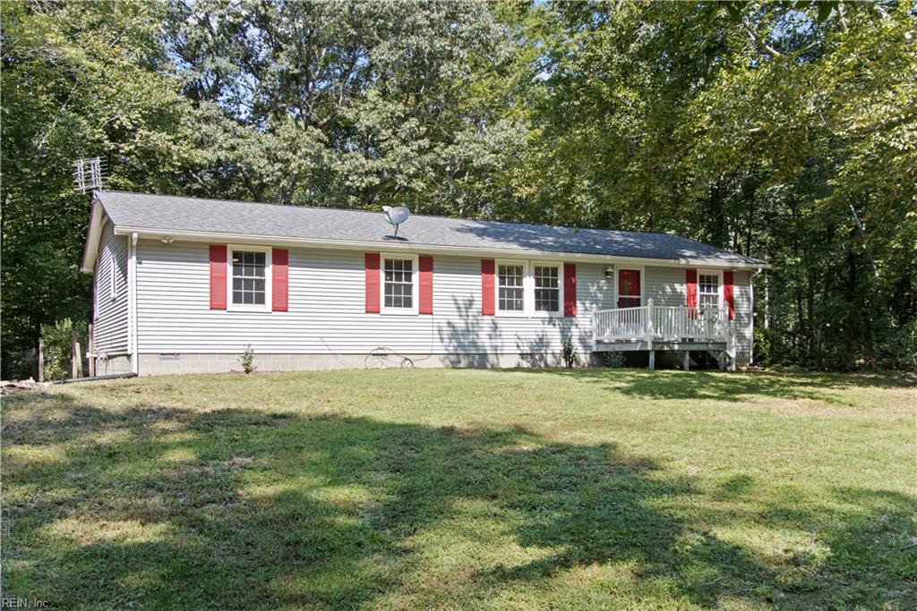 8960 Norseman Lane Gloucester VA 23061