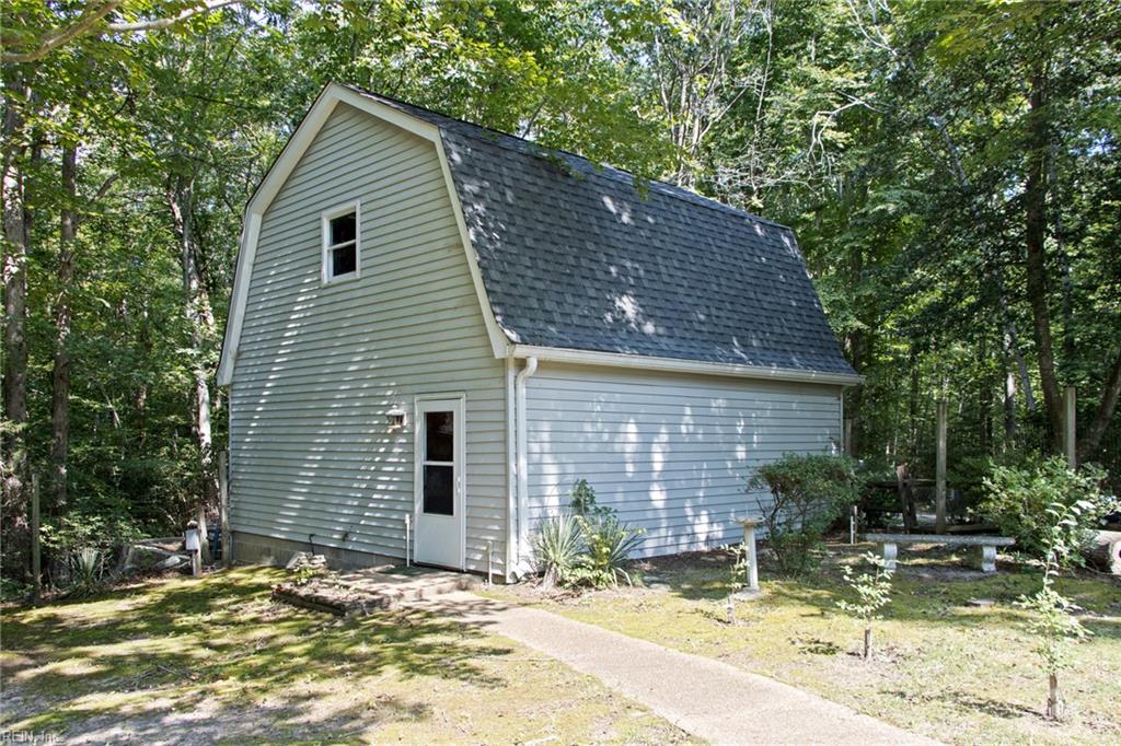 8960 Norseman Lane Gloucester VA 23061