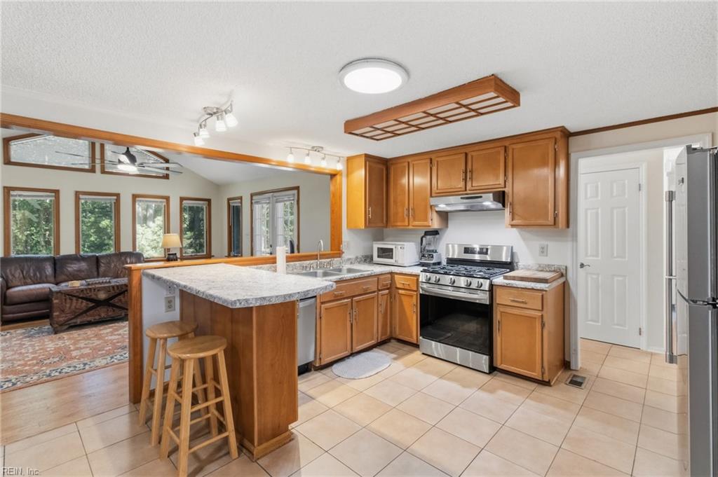 8960 Norseman Lane Gloucester VA 23061