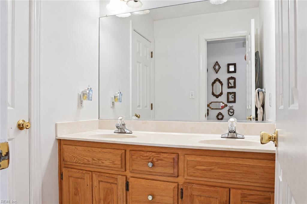 201 W Wedgwood Drive Yorktown VA 23693