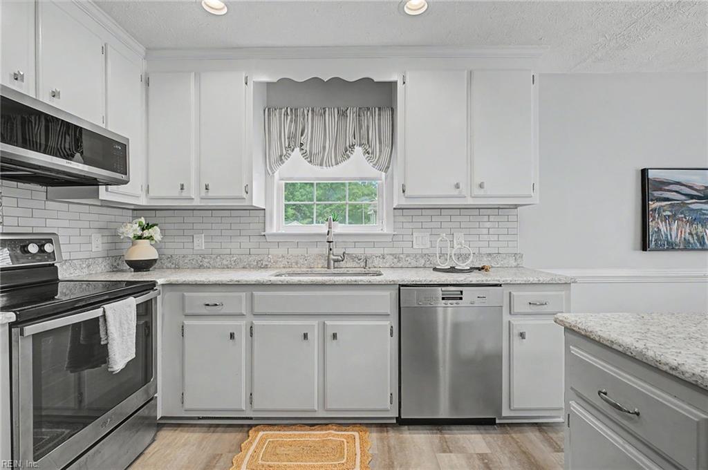 294 Buttercup Lane Newport News VA 23602
