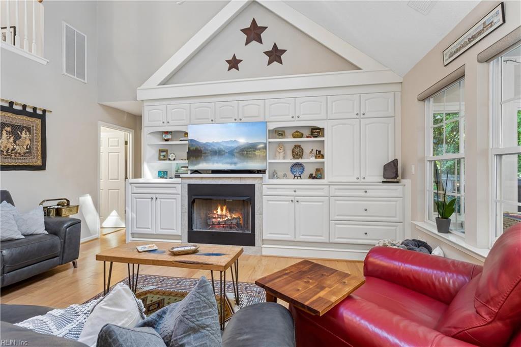 709 Robin Hood Drive Yorktown VA 23693