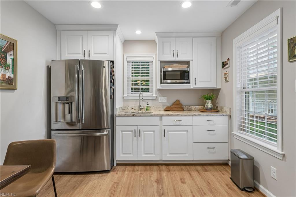709 Robin Hood Drive Yorktown VA 23693