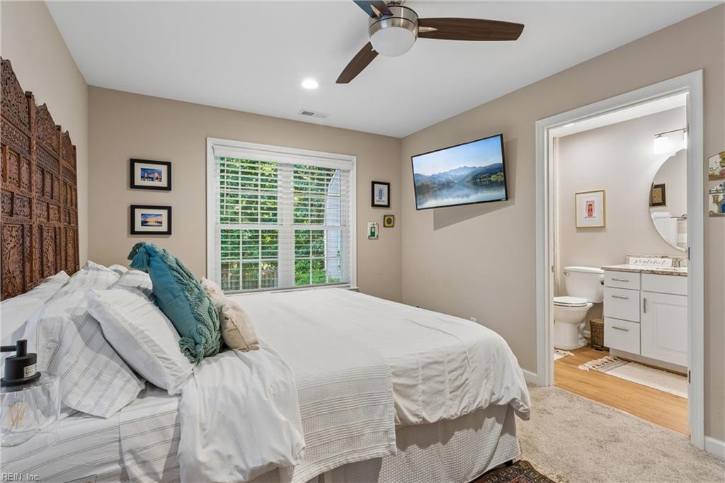 709 Robin Hood Drive Yorktown VA 23693