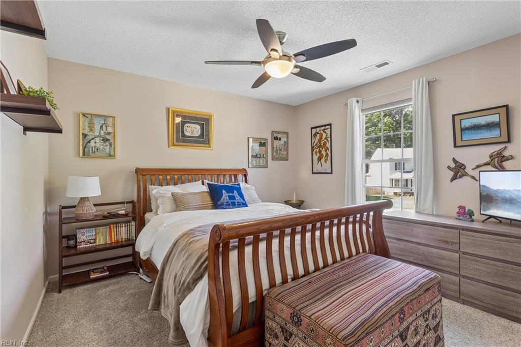 709 Robin Hood Drive Yorktown VA 23693