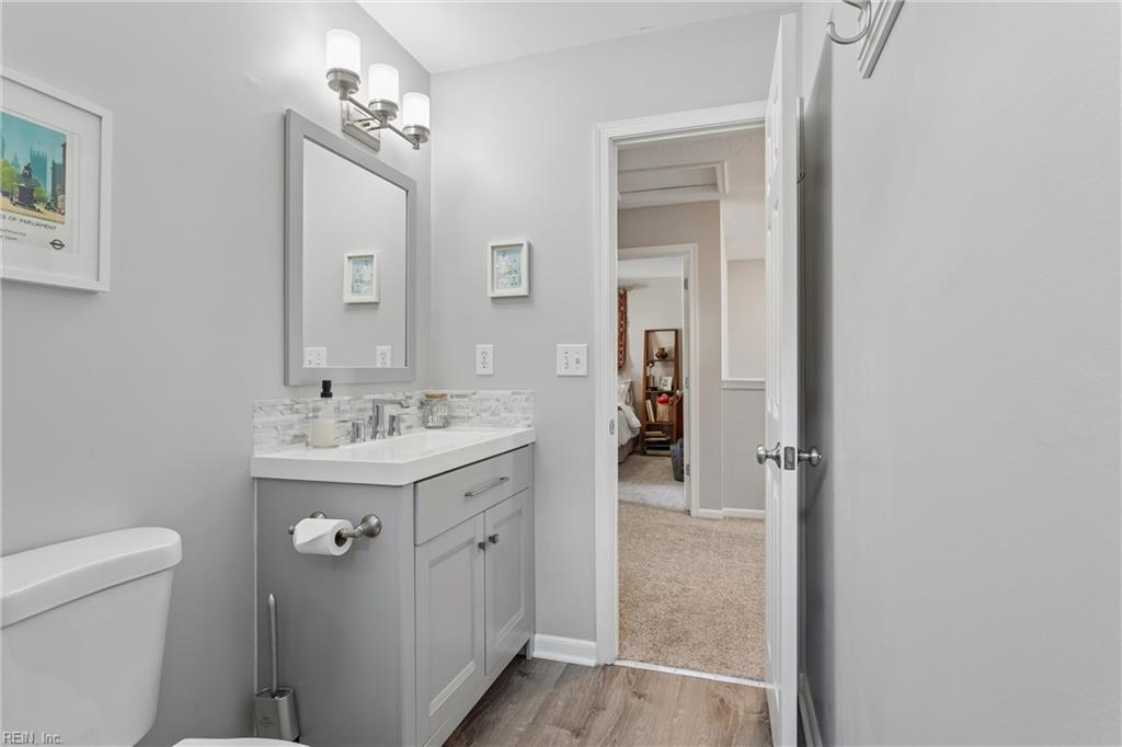 709 Robin Hood Drive Yorktown VA 23693