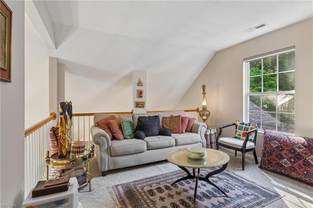709 Robin Hood Drive Yorktown VA 23693