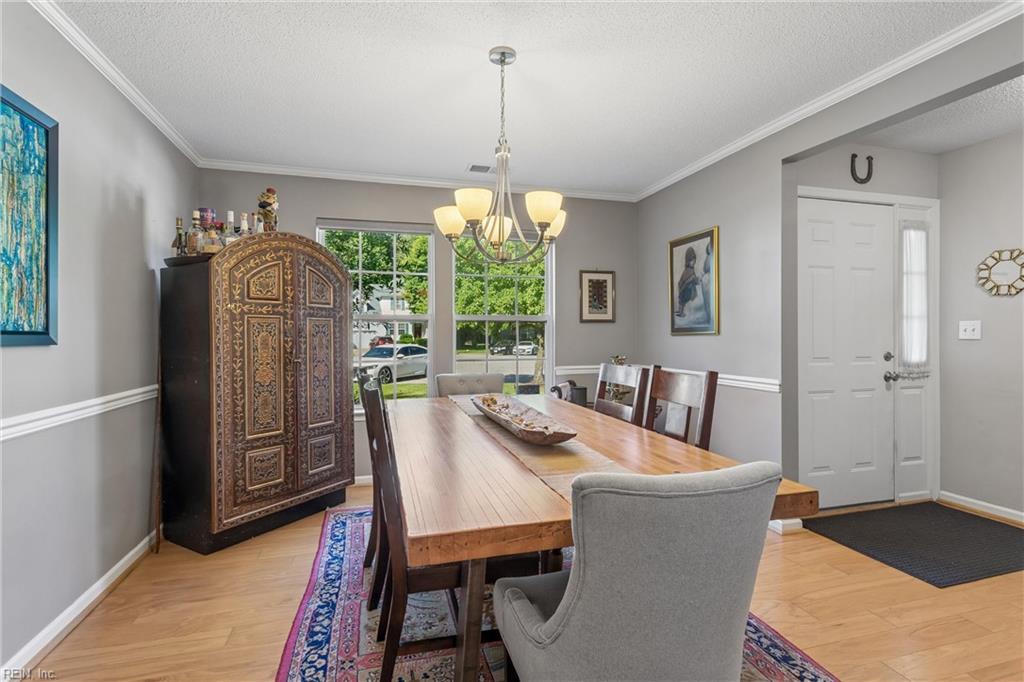 709 Robin Hood Drive Yorktown VA 23693