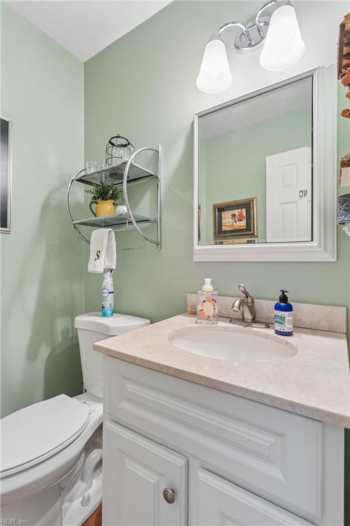 709 Robin Hood Drive Yorktown VA 23693