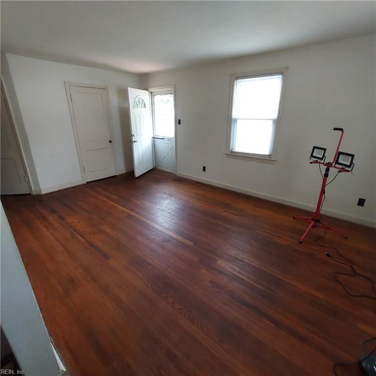 616 Brewer Street Newport News VA 23605