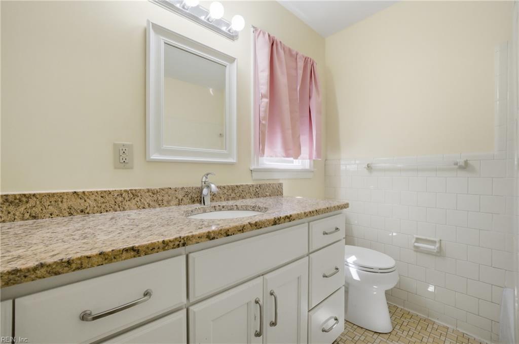 34 Laurel Wood Road Newport News VA 23602