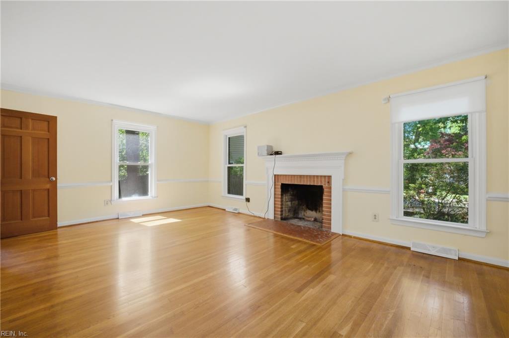 34 Laurel Wood Road Newport News VA 23602